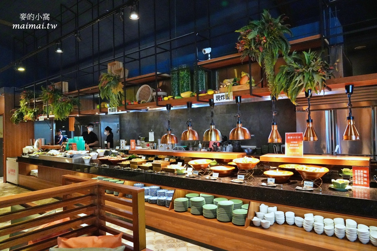 桃園泰式料理吃到飽|泰味館泰式料理愛買桃園店~數十種料理現點現做、自助吧通通無限供應 - 第4張圖