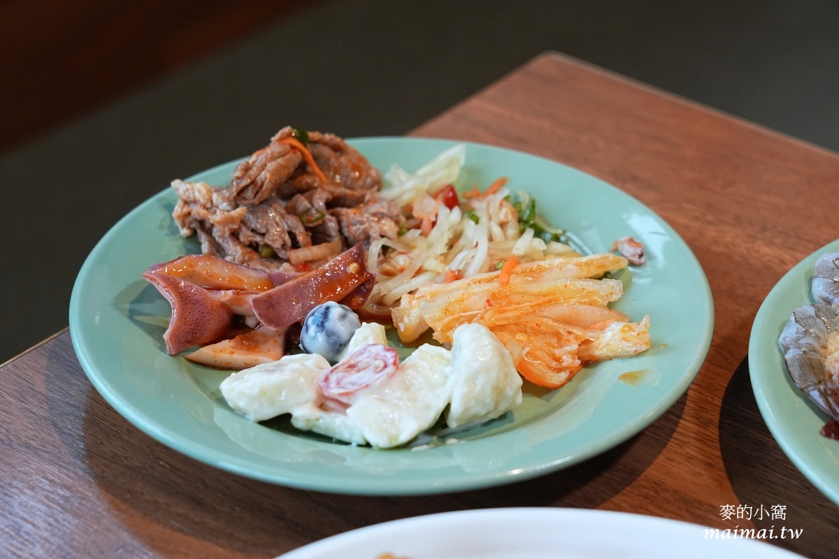 桃園泰式料理吃到飽|泰味館泰式料理愛買桃園店~數十種料理現點現做、自助吧通通無限供應 - 第31張圖