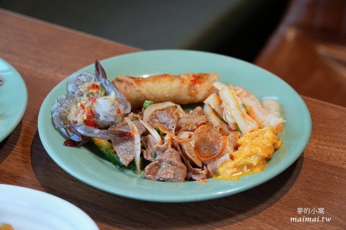 桃園泰式料理吃到飽|泰味館泰式料理愛買桃園店~數十種料理現點現做、自助吧通通無限供應 - 第32張圖