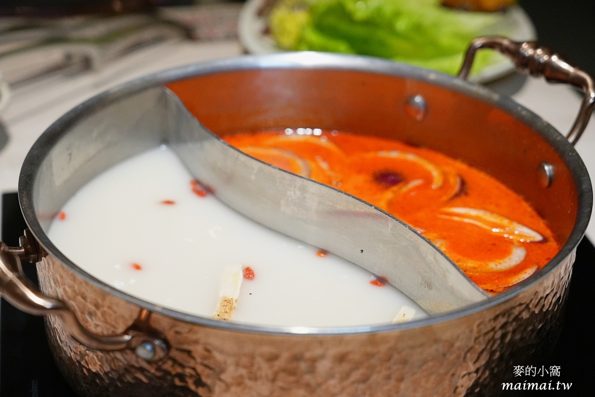 中壢火鍋吃到飽|呀屋火鍋.烤串中壢店~699元享有火鍋食材、冷熱飲、霜淇淋、冰淇淋、甜點無限供應,還有柏克金生啤無限暢飲,加價79元更享有串燒吃到飽 - 第23張圖 中壢火鍋吃到飽|呀屋火鍋.烤串中壢店~699元享有火鍋食材、冷熱飲、霜淇淋、冰淇淋、甜點無限供應,還有柏克金生啤無限暢飲,加價79元更享有串燒吃到飽