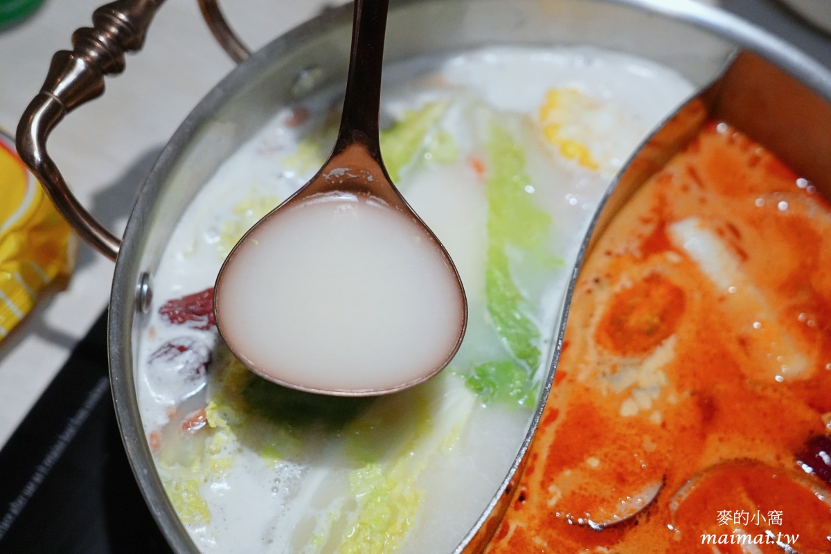 中壢火鍋吃到飽|呀屋火鍋.烤串中壢店~699元享有火鍋食材、冷熱飲、霜淇淋、冰淇淋、甜點無限供應,還有柏克金生啤無限暢飲,加價79元更享有串燒吃到飽 - 第24張圖 中壢火鍋吃到飽|呀屋火鍋.烤串中壢店~699元享有火鍋食材、冷熱飲、霜淇淋、冰淇淋、甜點無限供應,還有柏克金生啤無限暢飲,加價79元更享有串燒吃到飽