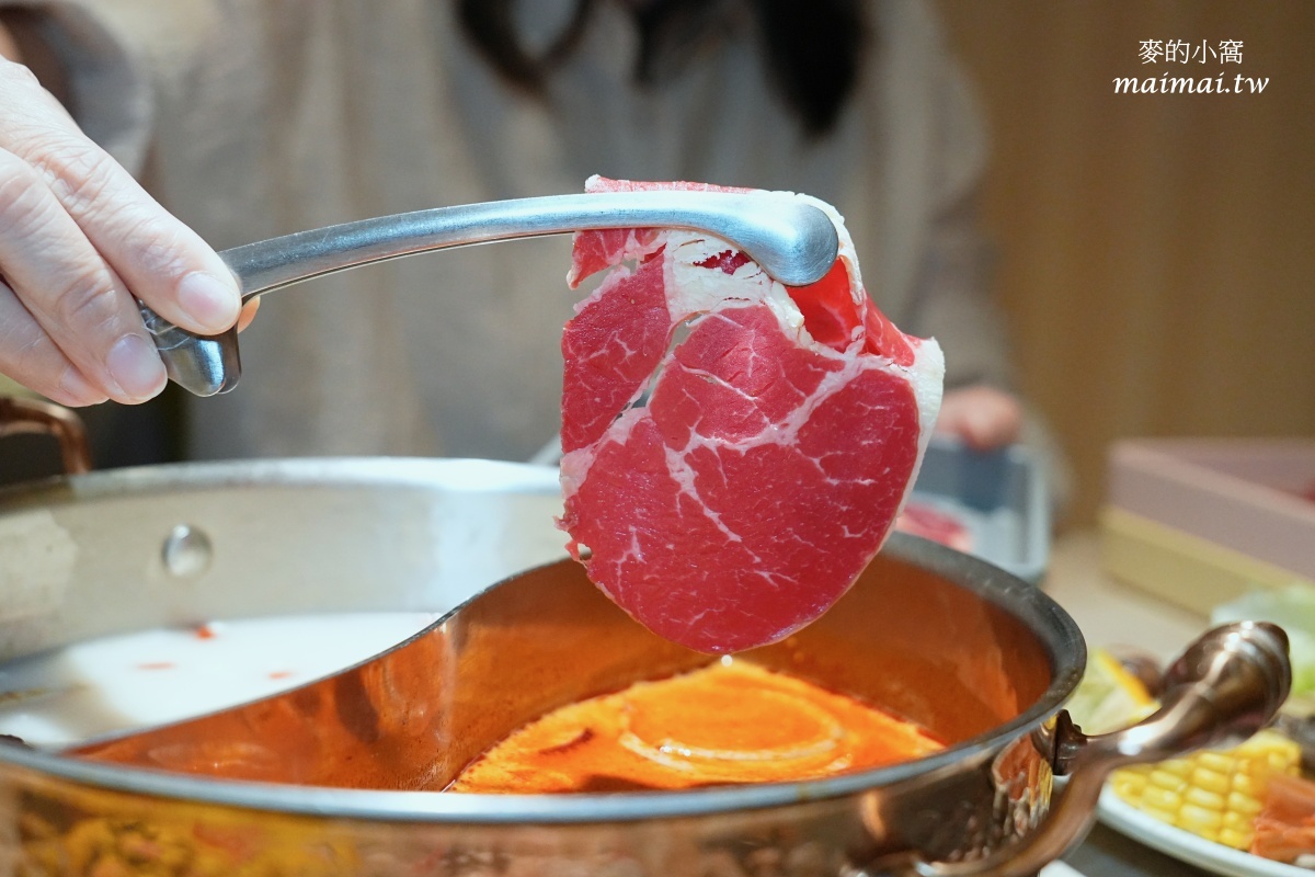 中壢火鍋吃到飽|呀屋火鍋.烤串中壢店~699元享有火鍋食材、冷熱飲、霜淇淋、冰淇淋、甜點無限供應,還有柏克金生啤無限暢飲,加價79元更享有串燒吃到飽 - 第46張圖 中壢火鍋吃到飽|呀屋火鍋.烤串中壢店~699元享有火鍋食材、冷熱飲、霜淇淋、冰淇淋、甜點無限供應,還有柏克金生啤無限暢飲,加價79元更享有串燒吃到飽