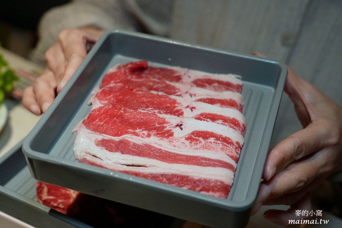 中壢火鍋吃到飽|呀屋火鍋.烤串中壢店~699元享有火鍋食材、冷熱飲、霜淇淋、冰淇淋、甜點無限供應,還有柏克金生啤無限暢飲,加價79元更享有串燒吃到飽 - 第48張圖 中壢火鍋吃到飽|呀屋火鍋.烤串中壢店~699元享有火鍋食材、冷熱飲、霜淇淋、冰淇淋、甜點無限供應,還有柏克金生啤無限暢飲,加價79元更享有串燒吃到飽