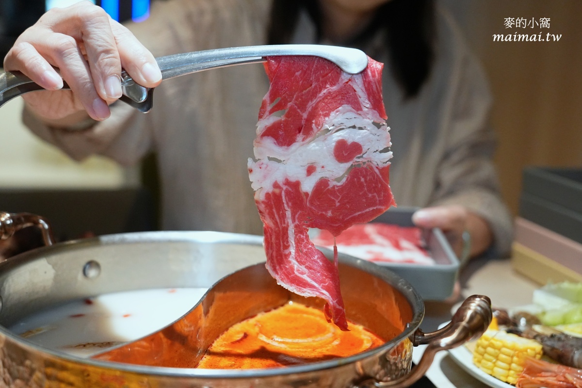 中壢火鍋吃到飽|呀屋火鍋.烤串中壢店~699元享有火鍋食材、冷熱飲、霜淇淋、冰淇淋、甜點無限供應,還有柏克金生啤無限暢飲,加價79元更享有串燒吃到飽 - 第52張圖 中壢火鍋吃到飽|呀屋火鍋.烤串中壢店~699元享有火鍋食材、冷熱飲、霜淇淋、冰淇淋、甜點無限供應,還有柏克金生啤無限暢飲,加價79元更享有串燒吃到飽