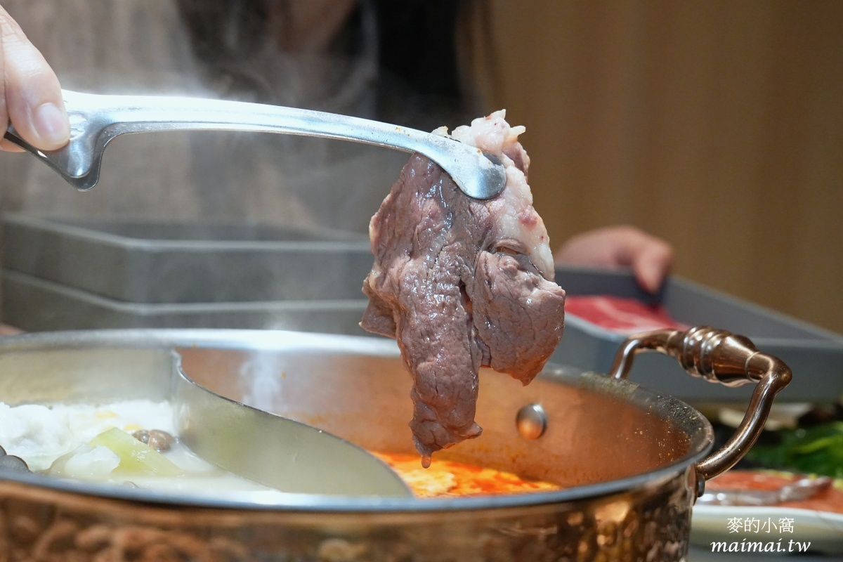 中壢火鍋吃到飽|呀屋火鍋.烤串中壢店~699元享有火鍋食材、冷熱飲、霜淇淋、冰淇淋、甜點無限供應,還有柏克金生啤無限暢飲,加價79元更享有串燒吃到飽 - 第53張圖 中壢火鍋吃到飽|呀屋火鍋.烤串中壢店~699元享有火鍋食材、冷熱飲、霜淇淋、冰淇淋、甜點無限供應,還有柏克金生啤無限暢飲,加價79元更享有串燒吃到飽