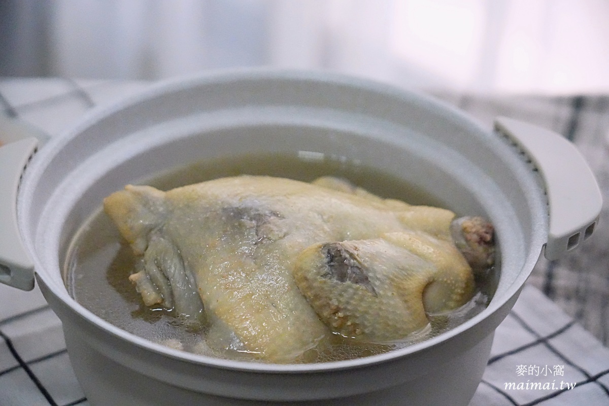 i3Fresh愛上新鮮 × 阿基師|韓式人蔘糯米雞~肉質鮮嫩、湯頭溫潤醇厚,加熱即食的懶人料理,買1包就免運啦! - 第5張圖 i3Fresh愛上新鮮 × 阿基師|韓式人蔘糯米雞~肉質鮮嫩、湯頭溫潤醇厚,加熱即食的懶人料理,買1包就免運啦!