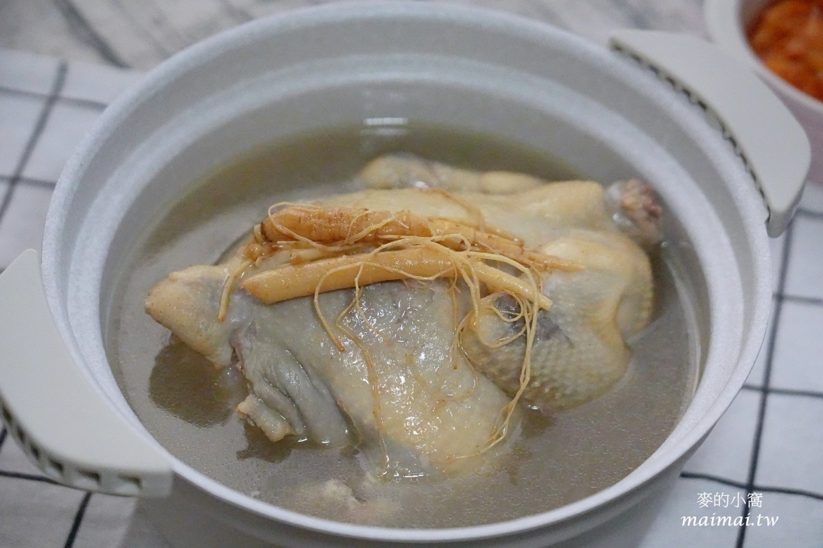 i3Fresh愛上新鮮 × 阿基師|韓式人蔘糯米雞~肉質鮮嫩、湯頭溫潤醇厚,加熱即食的懶人料理,買1包就免運啦! - 第6張圖 i3Fresh愛上新鮮 × 阿基師|韓式人蔘糯米雞~肉質鮮嫩、湯頭溫潤醇厚,加熱即食的懶人料理,買1包就免運啦!