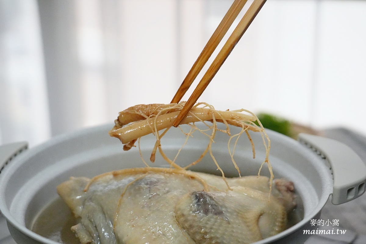 i3Fresh愛上新鮮 × 阿基師|韓式人蔘糯米雞~肉質鮮嫩、湯頭溫潤醇厚,加熱即食的懶人料理,買1包就免運啦! - 第8張圖 i3Fresh愛上新鮮 × 阿基師|韓式人蔘糯米雞~肉質鮮嫩、湯頭溫潤醇厚,加熱即食的懶人料理,買1包就免運啦!