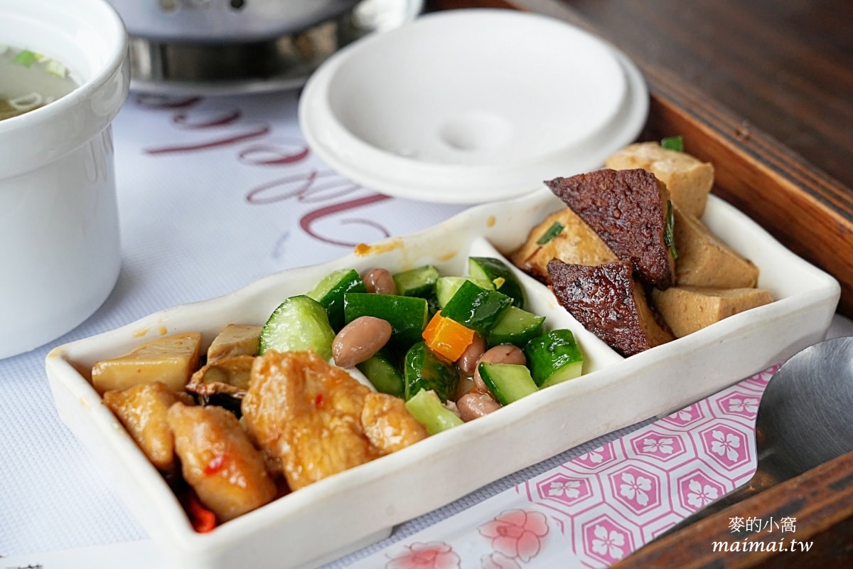 中壢聚餐餐廳推薦~一秒置身古色古香的氛圍裡、不限時、包廂用餐空間,適合小團體聚會 - 第44張圖 中壢聚餐餐廳推薦~一秒置身古色古香的氛圍裡、不限時、包廂用餐空間,適合小團體聚會