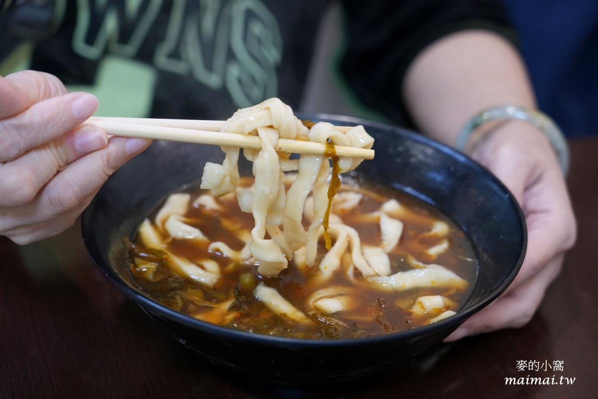 桃園大溪美食｜二畝園麵館～超人氣北方麵食館、港式點心，用餐免費停車