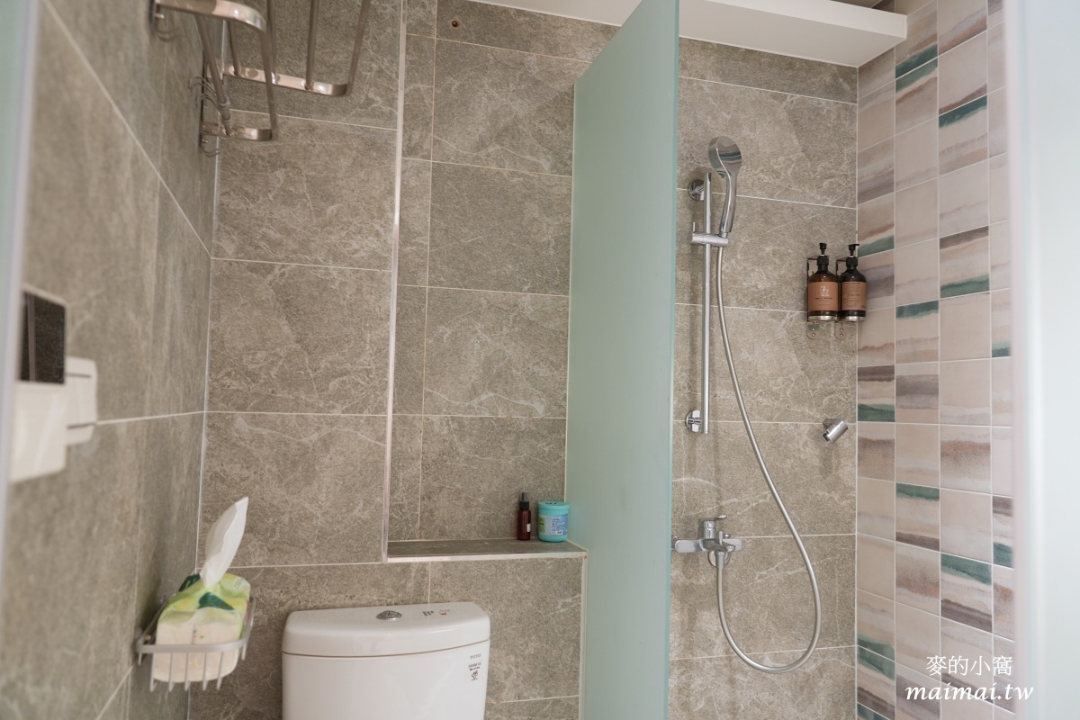 宜蘭頭城山悅海包棟民宿｜鄰近大溪漁港、親子溜滑梯房型、寵物友善，三五好友一起包棟唱KTV、打麻將、烤肉超歡樂