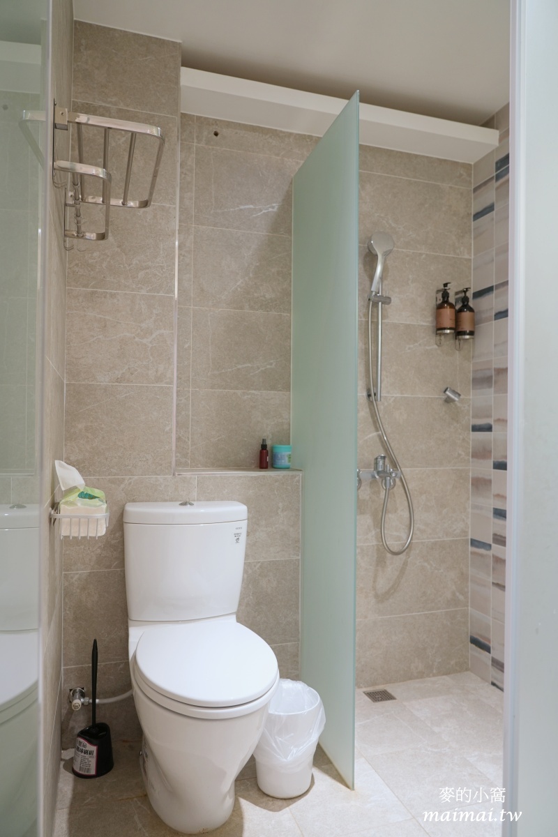 宜蘭頭城山悅海包棟民宿｜鄰近大溪漁港、親子溜滑梯房型、寵物友善，三五好友一起包棟唱KTV、打麻將、烤肉超歡樂