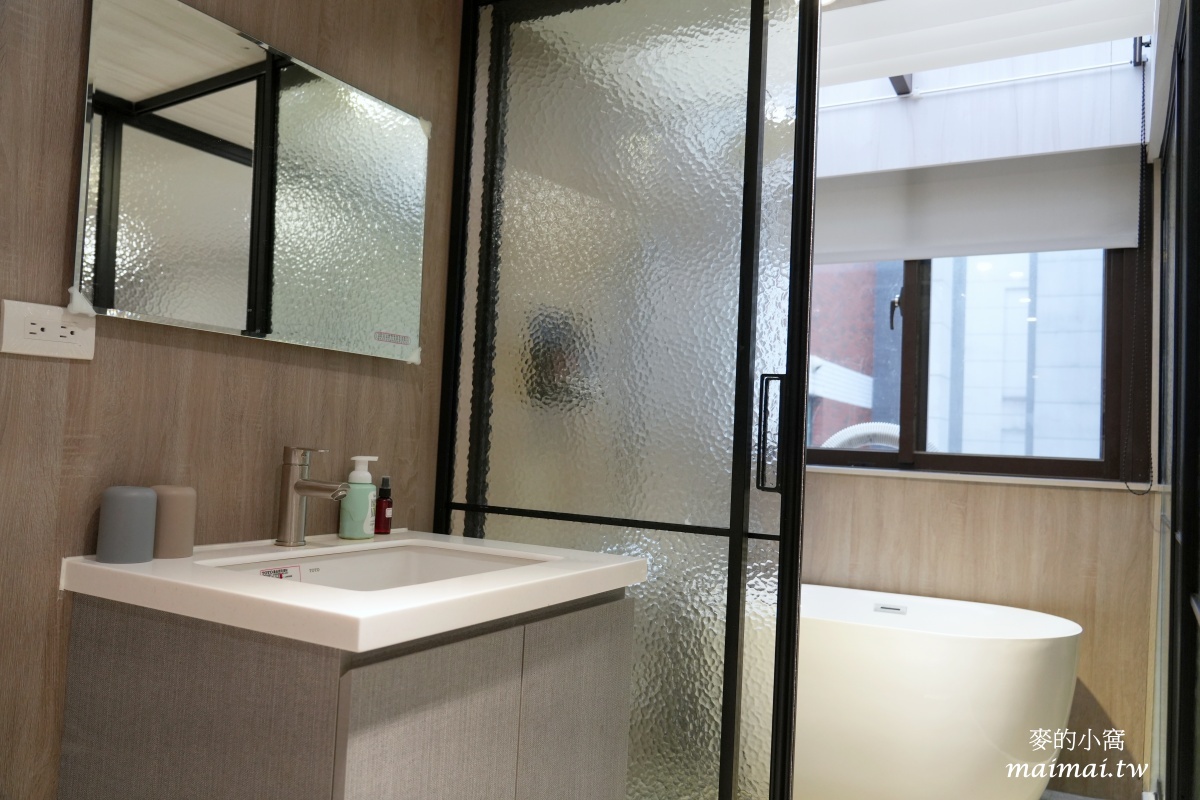 宜蘭頭城山悅海包棟民宿｜鄰近大溪漁港、親子溜滑梯房型、寵物友善，三五好友一起包棟唱KTV、打麻將、烤肉超歡樂