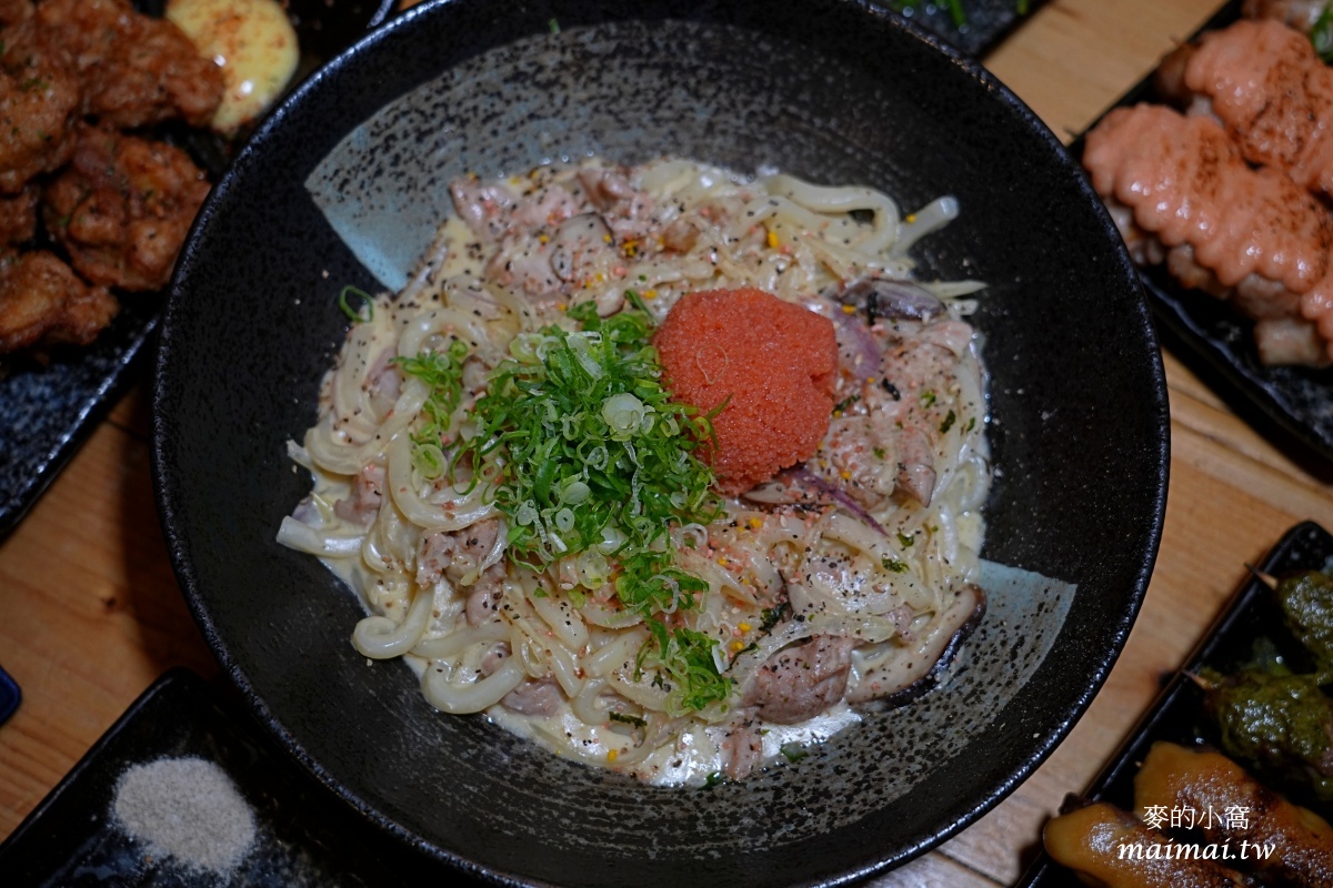 淡水竹圍居酒屋推薦｜蔦燒日式居酒屋竹圍店～濃濃日式風格用餐環境，高CP串燒、料理，正餐或享受微醺都適合