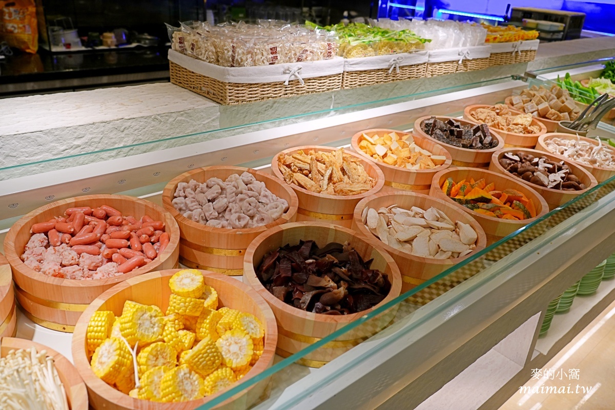 林口龜山火鍋｜饗樂鍋JoyPot～開幕活動優惠中！！活體海鮮、產地直送的新鮮食蔬，享受綠境裡的火鍋時光