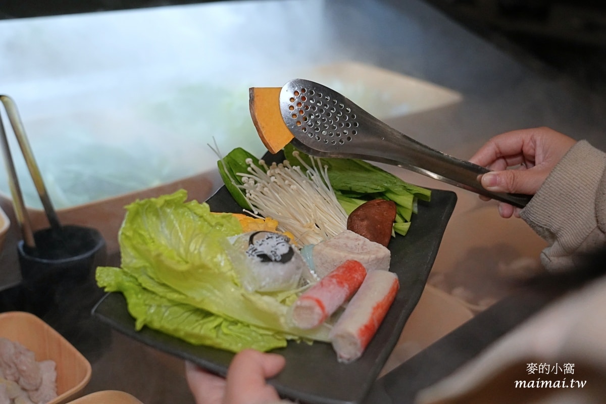 赤富士日式無煙燒肉鍋物蘆洲店～蘆洲火烤兩吃、啤酒無限供應，不用千元就能爽嗑和牛！
