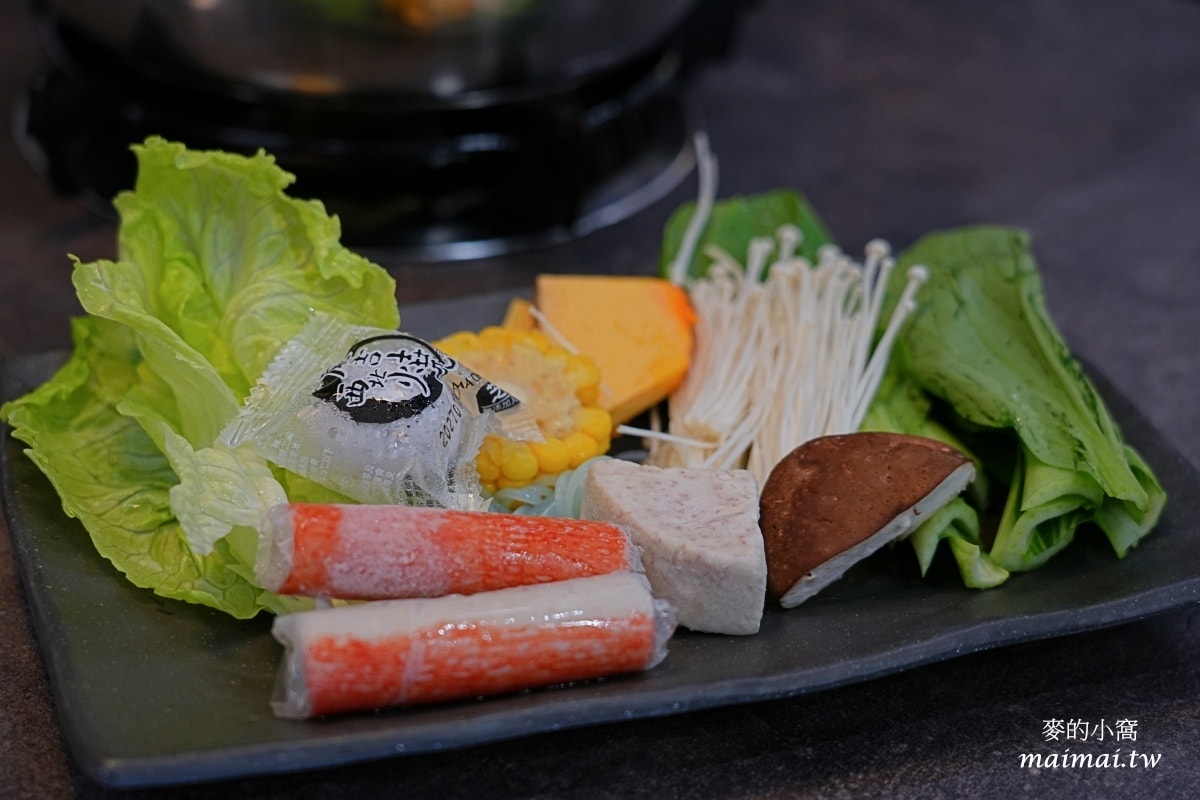 赤富士日式無煙燒肉鍋物蘆洲店～蘆洲火烤兩吃、啤酒無限供應，不用千元就能爽嗑和牛！