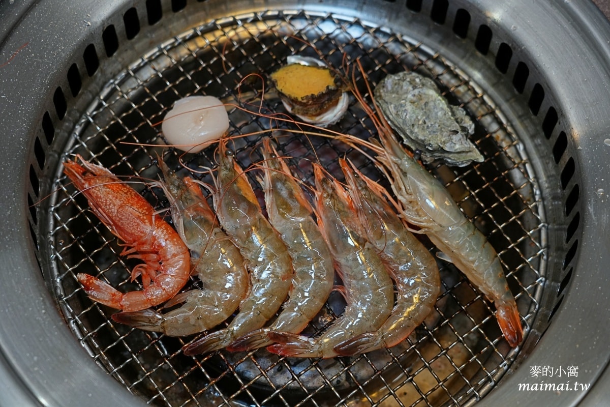 赤富士日式無煙燒肉鍋物蘆洲店～蘆洲火烤兩吃、啤酒無限供應，不用千元就能爽嗑和牛！