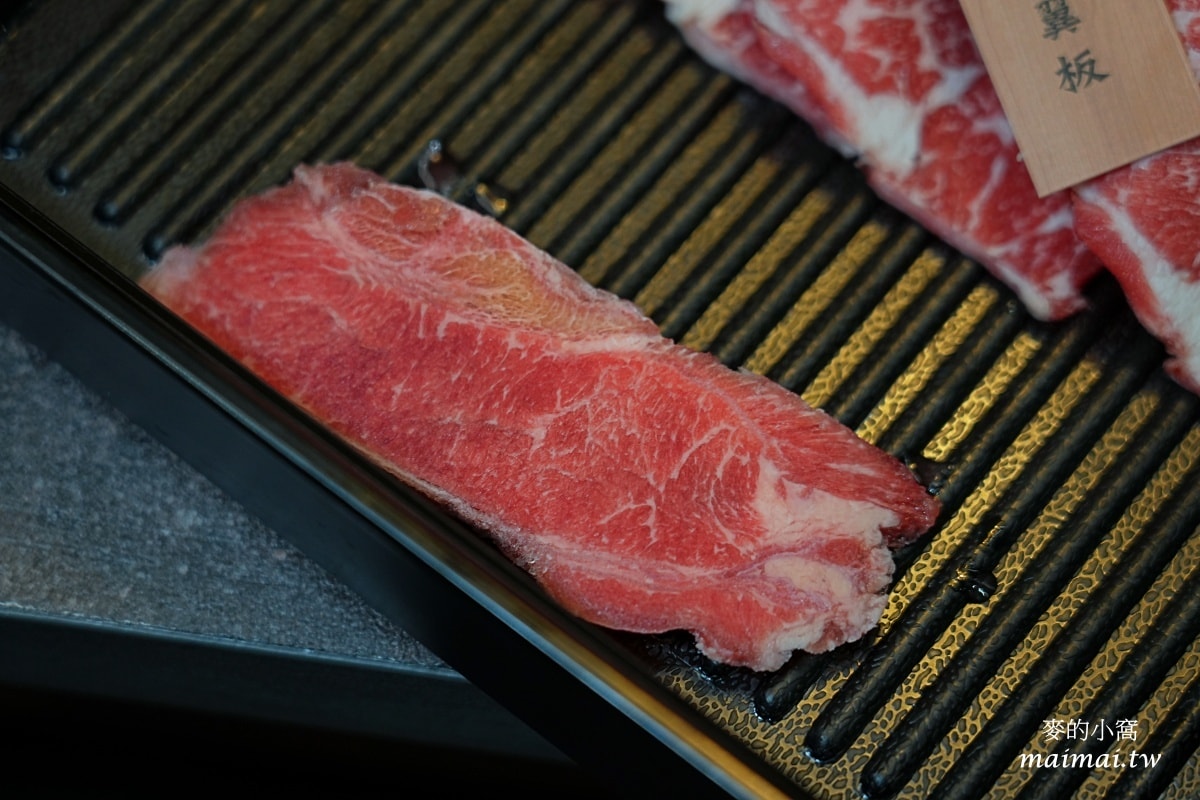 赤富士日式無煙燒肉鍋物蘆洲店～蘆洲火烤兩吃、啤酒無限供應，不用千元就能爽嗑和牛！