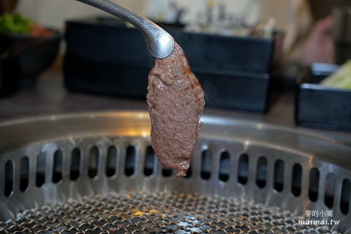 赤富士日式無煙燒肉鍋物蘆洲店～蘆洲火烤兩吃、啤酒無限供應，不用千元就能爽嗑和牛！