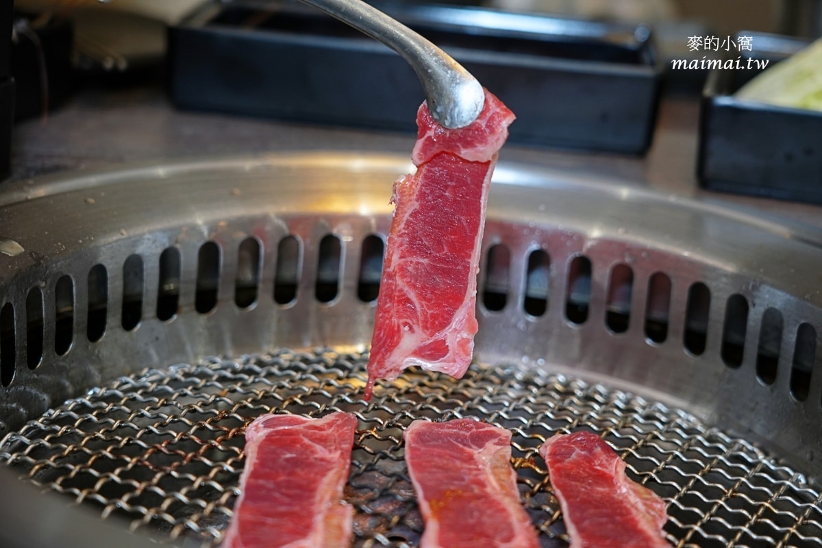 赤富士日式無煙燒肉鍋物蘆洲店～蘆洲火烤兩吃、啤酒無限供應，不用千元就能爽嗑和牛！