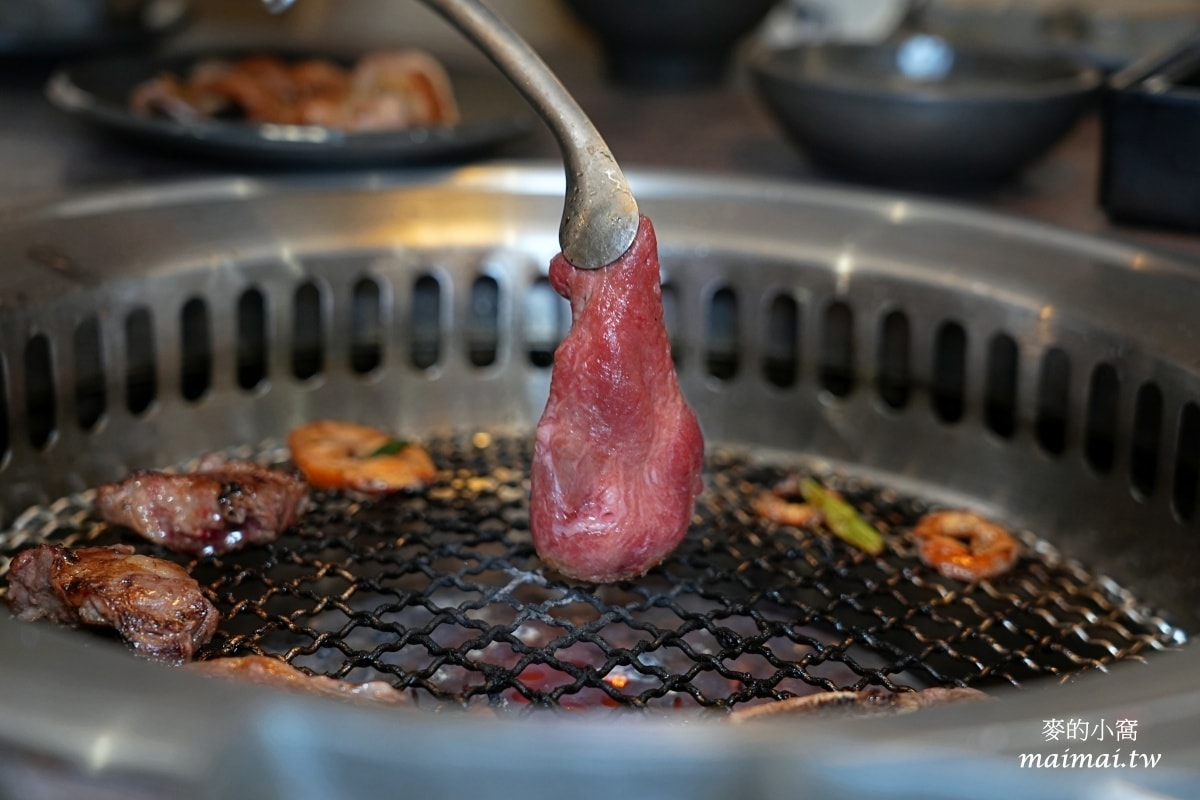 赤富士日式無煙燒肉鍋物蘆洲店～蘆洲火烤兩吃、啤酒無限供應，不用千元就能爽嗑和牛！
