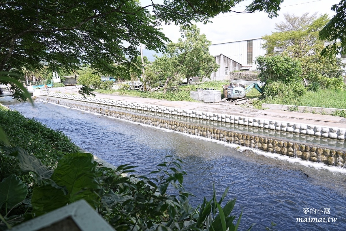 宜蘭秘境咖啡「北后寺．聽水咖啡」～潺潺流水聲中享受著悠閒時光