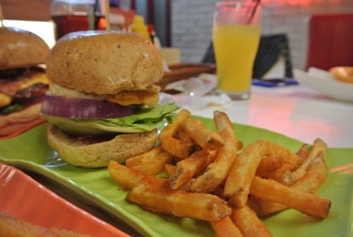 【龍潭】THE Dating burger