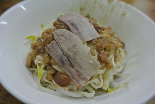 【台南】瑞榮小吃店─阿瑞意麵．餛飩