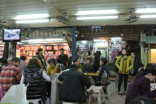 【台南】瑞榮小吃店─阿瑞意麵．餛飩