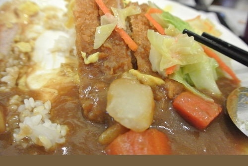【中原】歐姆萊思蓋飯洋食