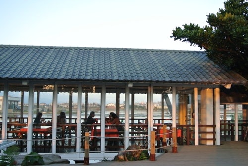 【員山】Monica鬆餅咖啡廳．菓風糖果工房