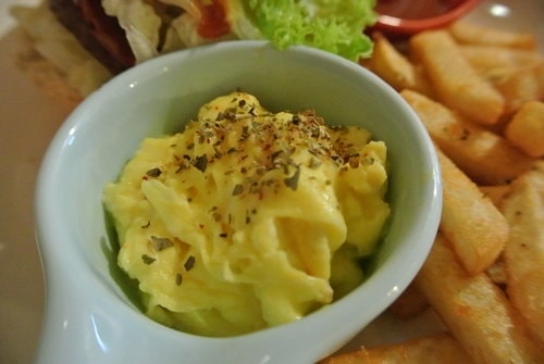 【中原】BMW美式漢堡 - 第25張圖