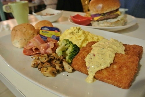 【中原】BMW美式漢堡 - 第38張圖