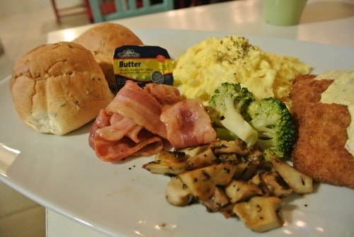 【中原】BMW美式漢堡 - 第40張圖