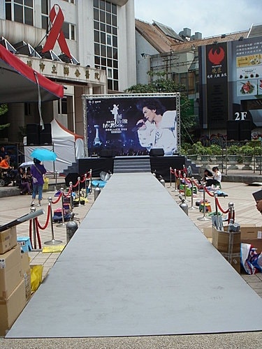 【敬騰】演唱會LIVE紀實簽唱會 - 第3張圖 【敬騰】演唱會LIVE紀實簽唱會