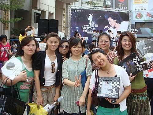 【敬騰】演唱會LIVE紀實簽唱會 - 第26張圖 【敬騰】演唱會LIVE紀實簽唱會