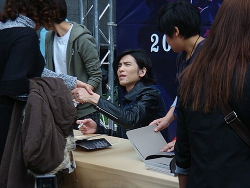 蕭敬騰寫真書簽名會 - 第6張圖 蕭敬騰寫真書簽名會