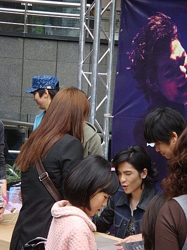 蕭敬騰寫真書簽名會 - 第12張圖 蕭敬騰寫真書簽名會