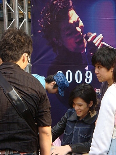 蕭敬騰寫真書簽名會 - 第32張圖 蕭敬騰寫真書簽名會