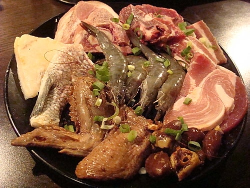 【平鎮】山豬碳烤火鍋