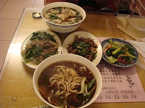 【中壢】橫山知之菓子坊&新明牛肉麵