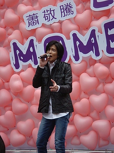 敬騰Love Moments簽唱會