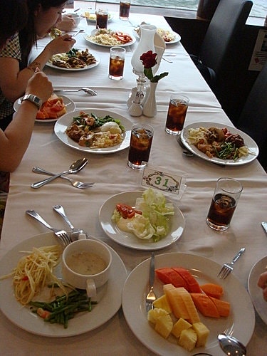 【泰國】五世皇柚木行宮＋夜遊湄南河