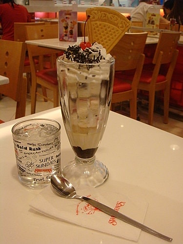 【泰國】雙聖冰淇淋+飯店晚間自由活動