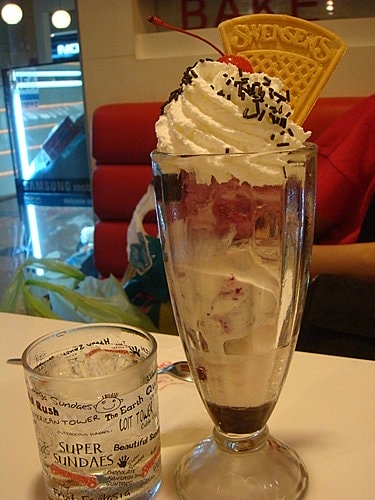 【泰國】雙聖冰淇淋+飯店晚間自由活動