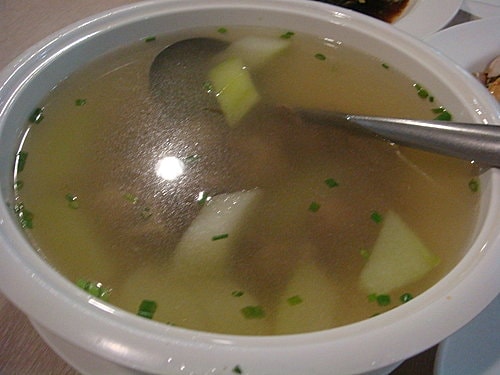 【泰國】金寶餐廳烤鴨烤乳豬餐+藥草按摩+椰子燕窩