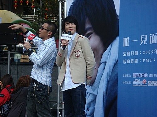 「聆聽義大利」簽書會