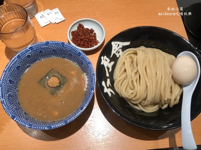 1904024.jpg
