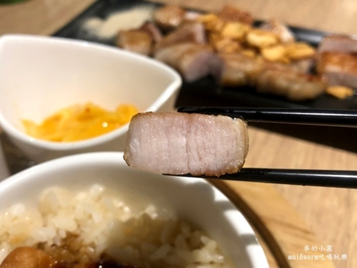 19051133.jpg